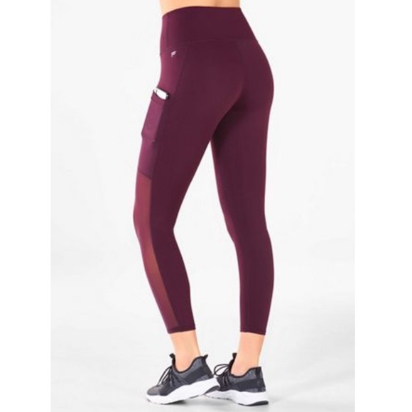 Fabletics On-the-go High Waisted Capri - Picture 1 of 5